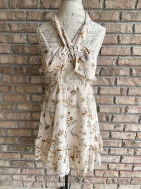 Mika & Gala NWT Floral Halter Ruffle Mini Dress / Tunic Top in Cream